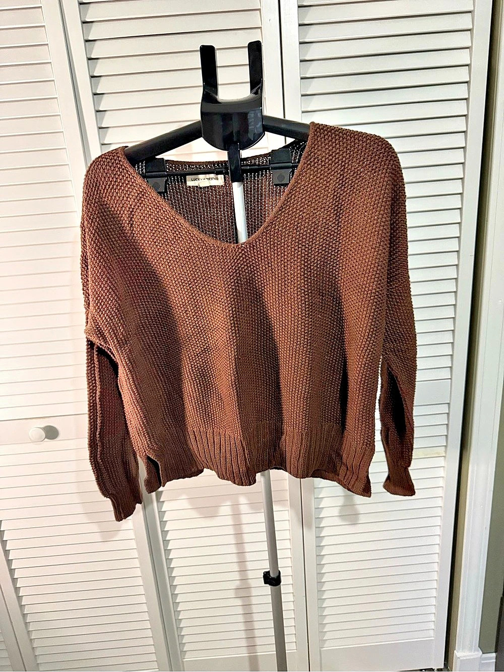 Lucky Brand Brown V-Neck Sweater Size Small